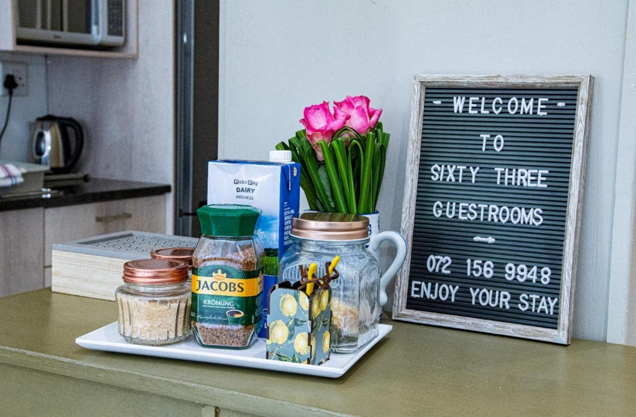 Sixty Three Hotel Блоемфонтейн Екстериор снимка