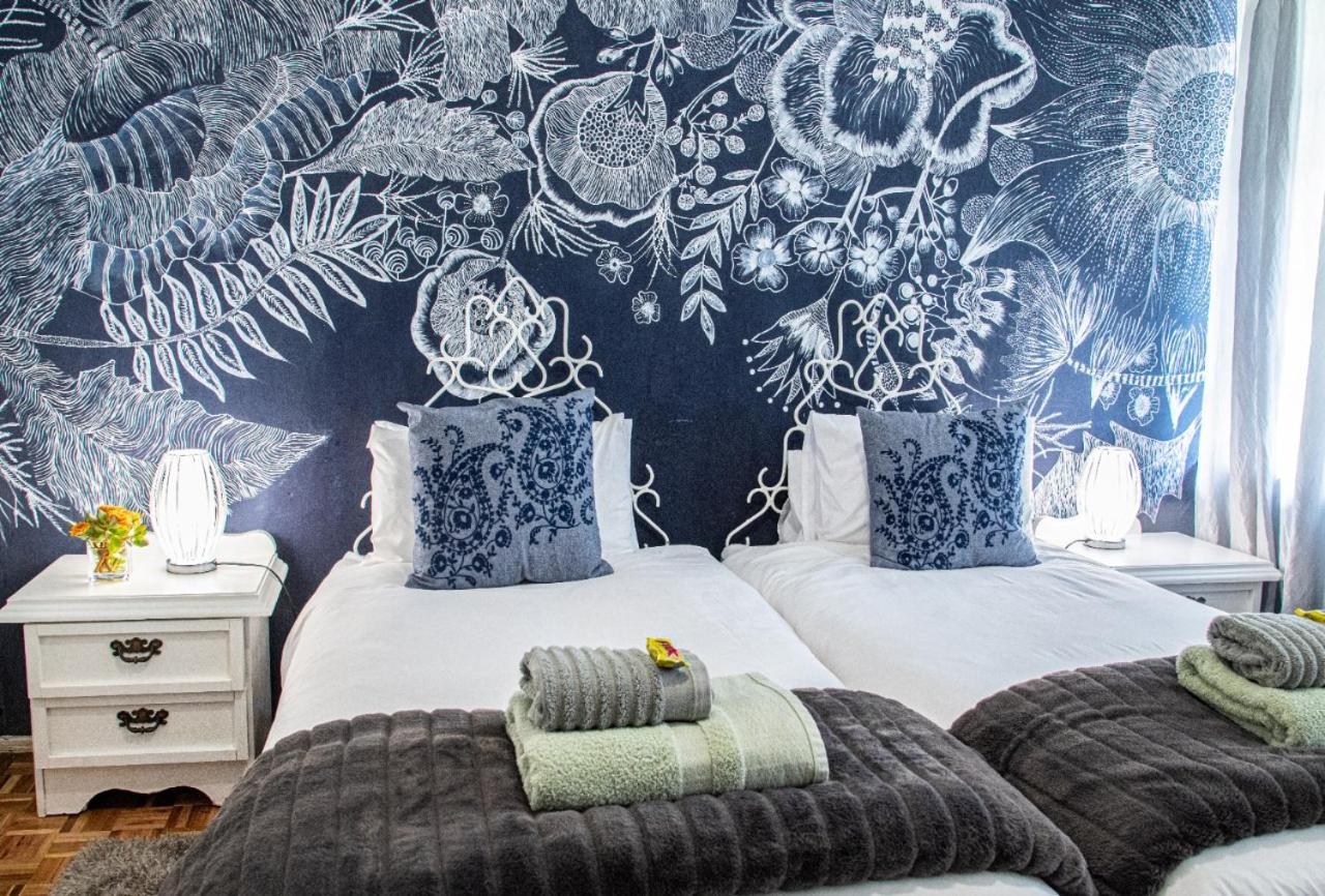 Sixty Three Hotel Блоемфонтейн Екстериор снимка