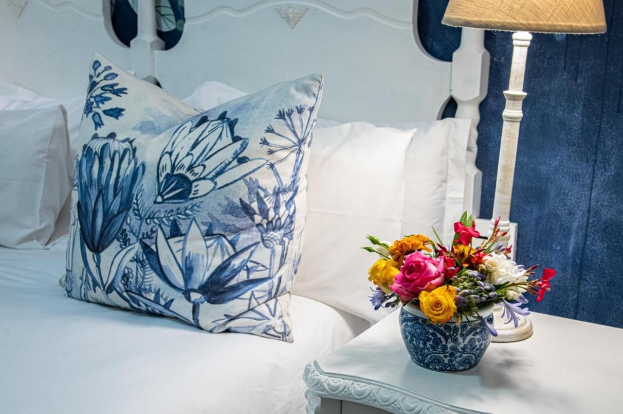 Sixty Three Hotel Блоемфонтейн Екстериор снимка