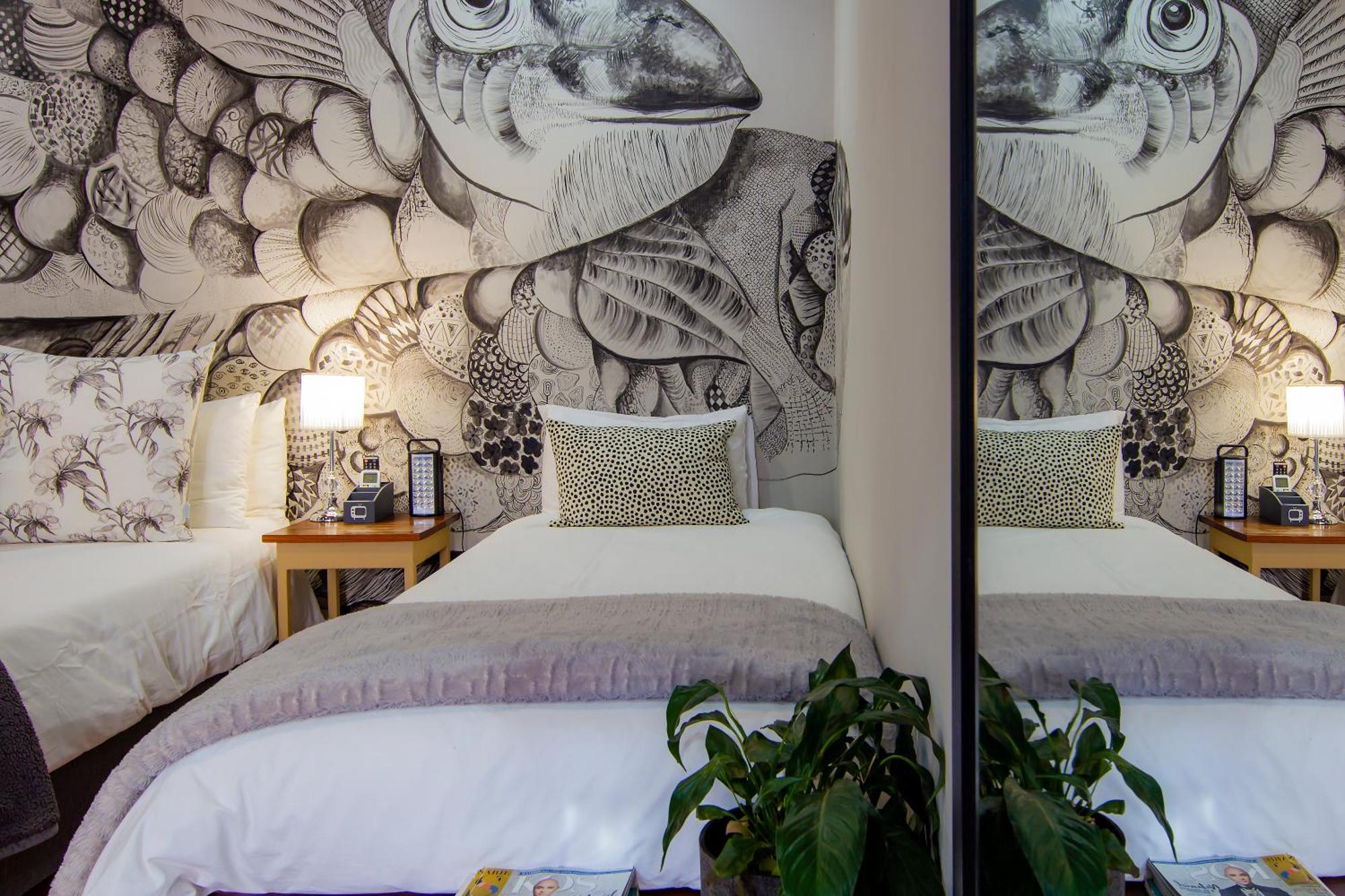 Sixty Three Hotel Блоемфонтейн Екстериор снимка