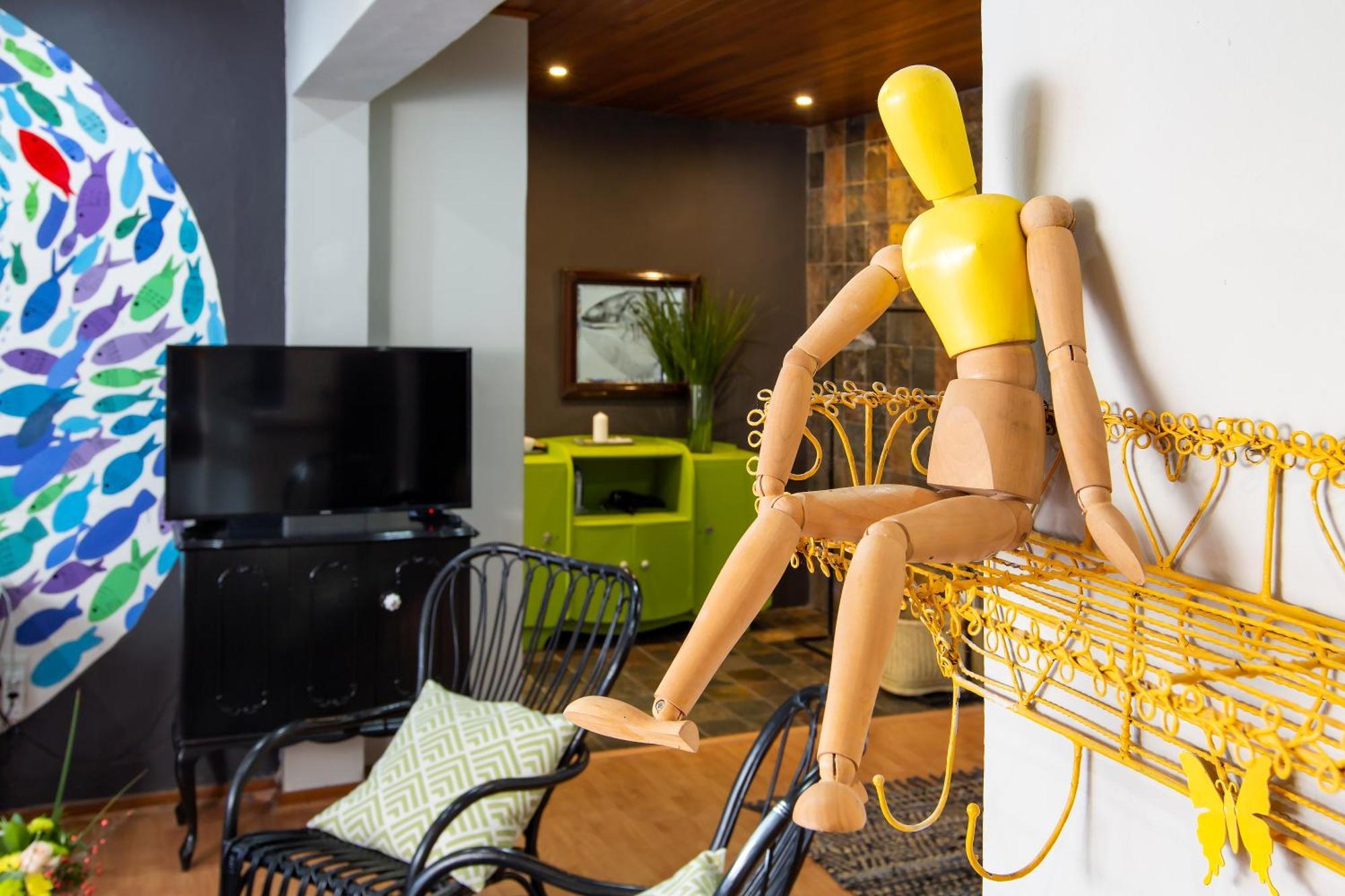 Sixty Three Hotel Блоемфонтейн Екстериор снимка