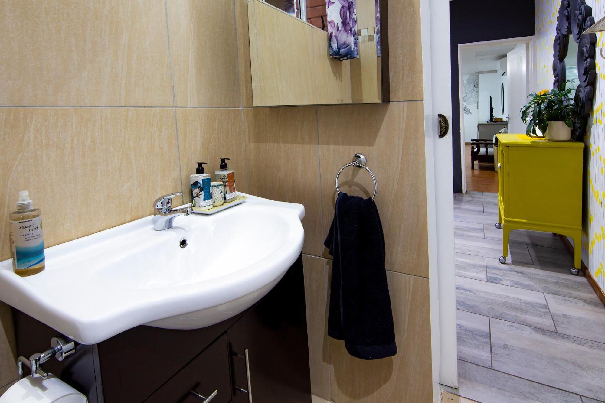 Sixty Three Hotel Блоемфонтейн Екстериор снимка