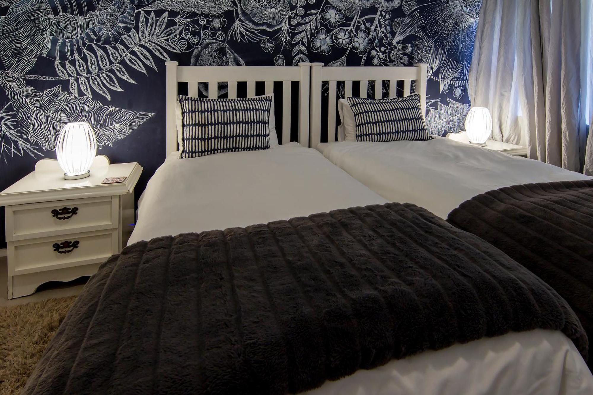 Sixty Three Hotel Блоемфонтейн Екстериор снимка